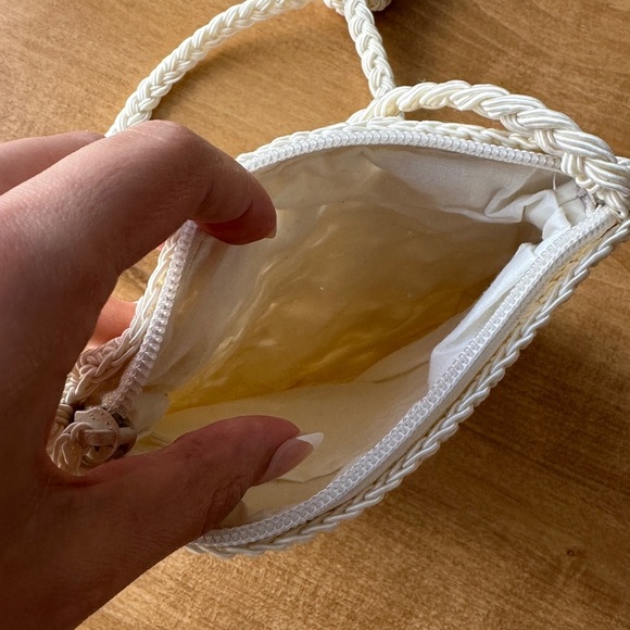 Vintage Square Beaded Woven Crossbody Bag, Cream - Picture 8 of 11